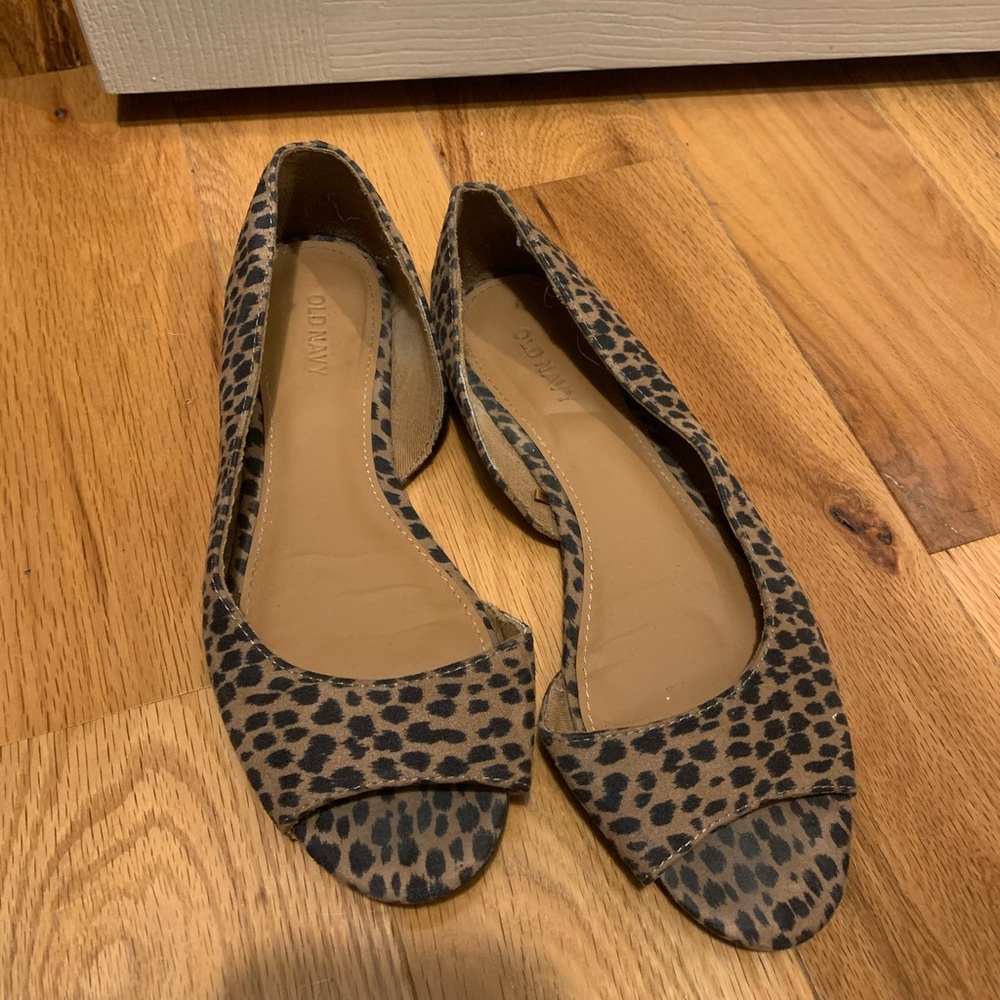 Leopard flats